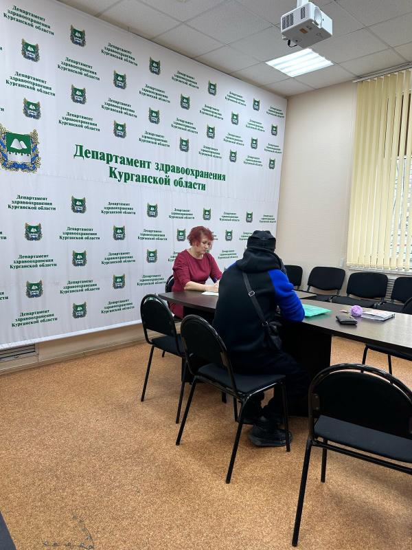 Сегодня, 18 февраля директор Департамента здравоохранения Курганской области Елена Викторовна Островских провела личный прием граждан