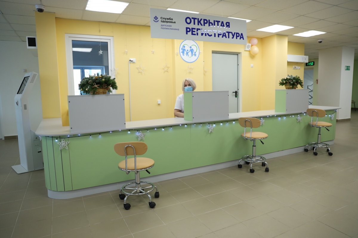 В Заозерном завершили строительство детской поликлиники на 500 посещений в сутки