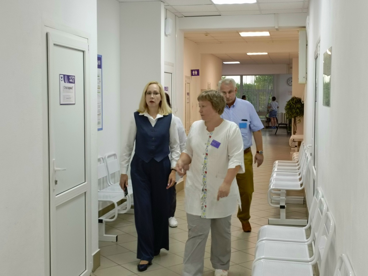 По поручению Губернатора Курганской области В.М. Шумкова с рабочим визитом в ГБУ "Межрайонная больница №5" побывала новый руководитель Департамента здравоохранения Курганской области Екатерина Ютяева