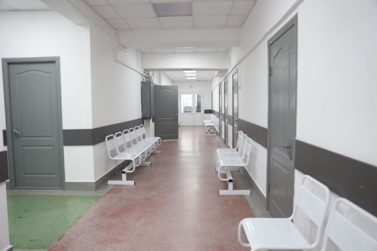 По поручению губернатора Вадима Шумкова в Звериноголовском округе продолжат приводить в порядок дороги и объекты социальной сферы