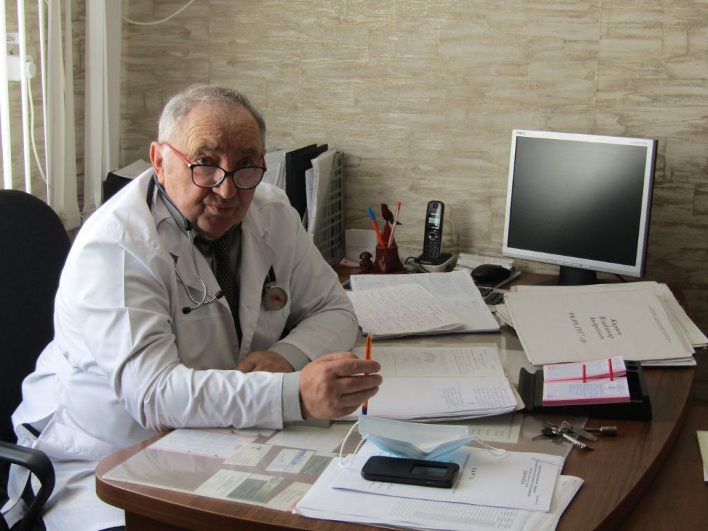 50-летие трудовой деятельности в борьбе за жизнь и здоровье пациентов Курганской области