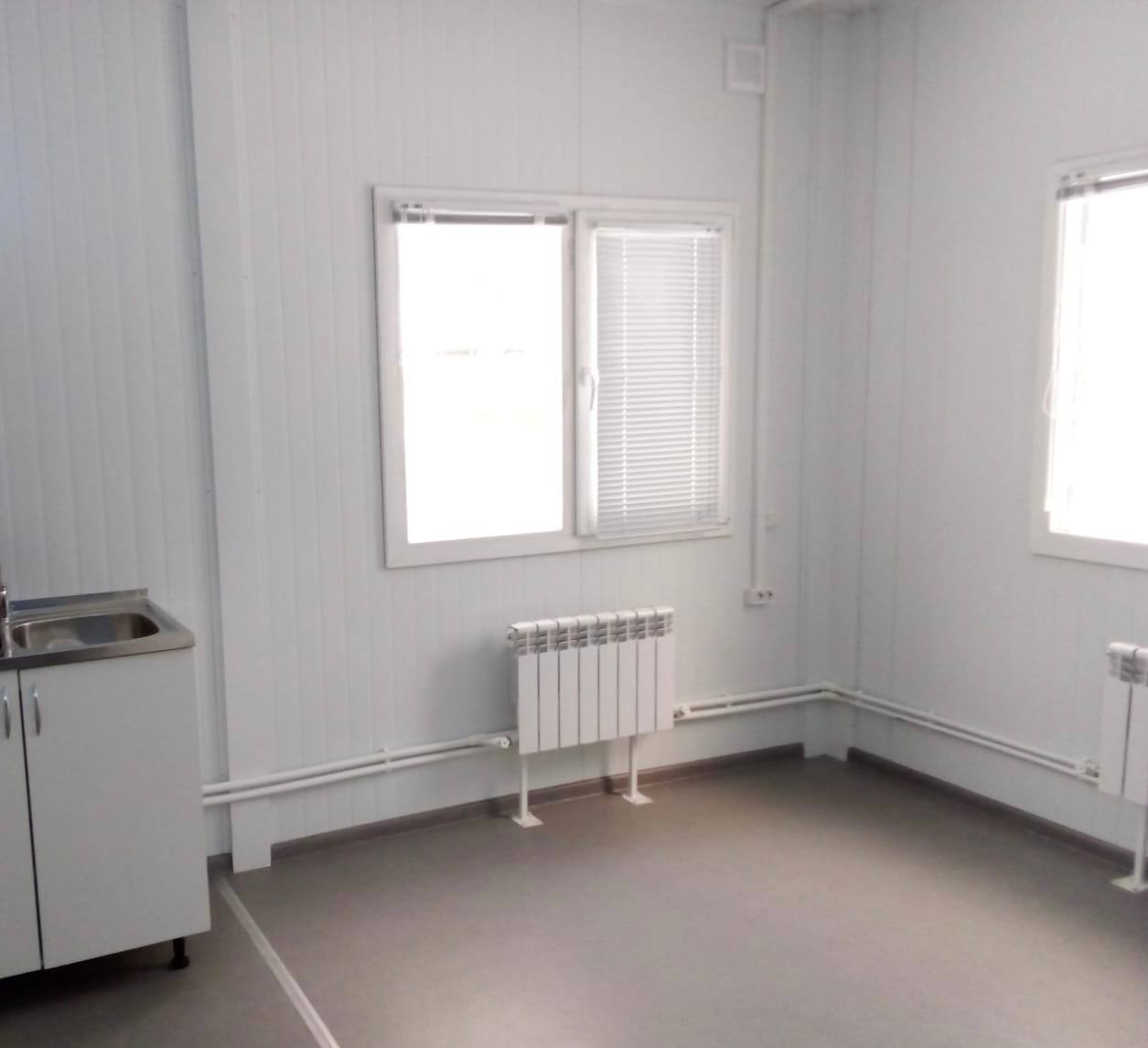 Завершена установка нового модульного здания врачебной амбулатории в селе Падеринское Кетовского муниципального округа