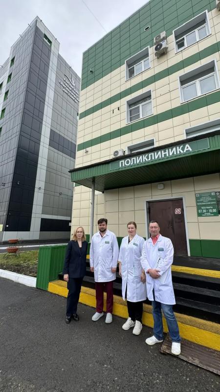 Врио директора Департамента здравоохранения Курганской области Екатерина Васильевна Ютяева посетила Курганский областной онкологический диспансер. ﻿