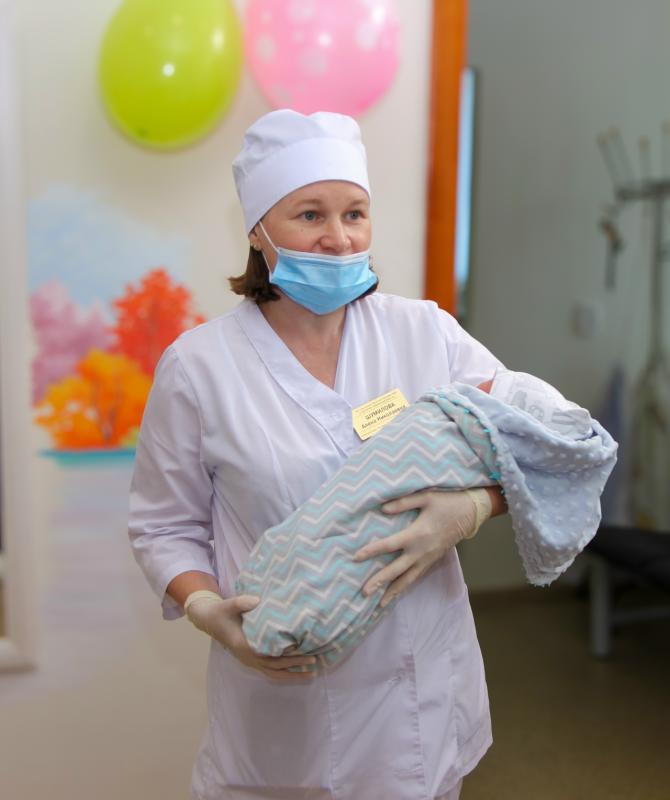 В День семьи, любви и верности делимся добрыми новостями из родильного дома Курганской областной больницы № 2