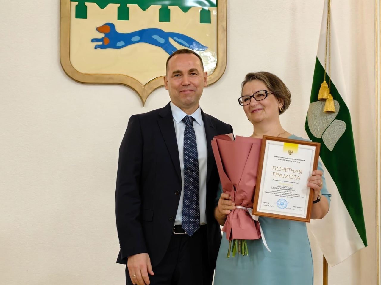 Губернатор Вадим Шумков накануне профессионального праздника вручил награды медицинским работникам региона