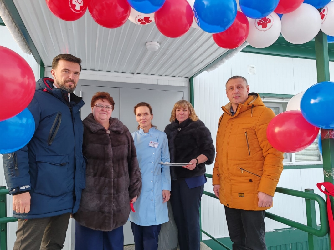 В Кетовском округе сразу два новых фельдшерско-акушерских пункта приняли первых пациентов