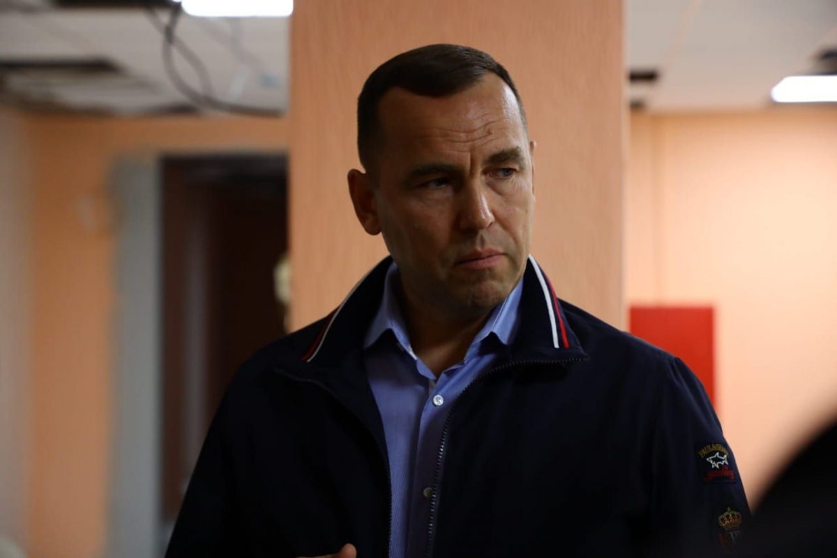 Губернатор проконтролировал завершение строительства детской поликлиники