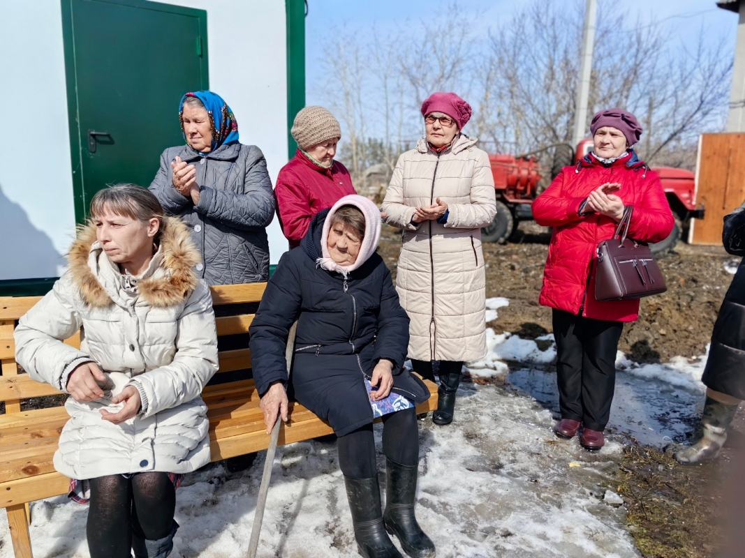 Более 300 жителей Белозерского округа теперь будут получать медицинские услуги в современных и комфортных условиях благодаря установке нового модульного ФАПа
