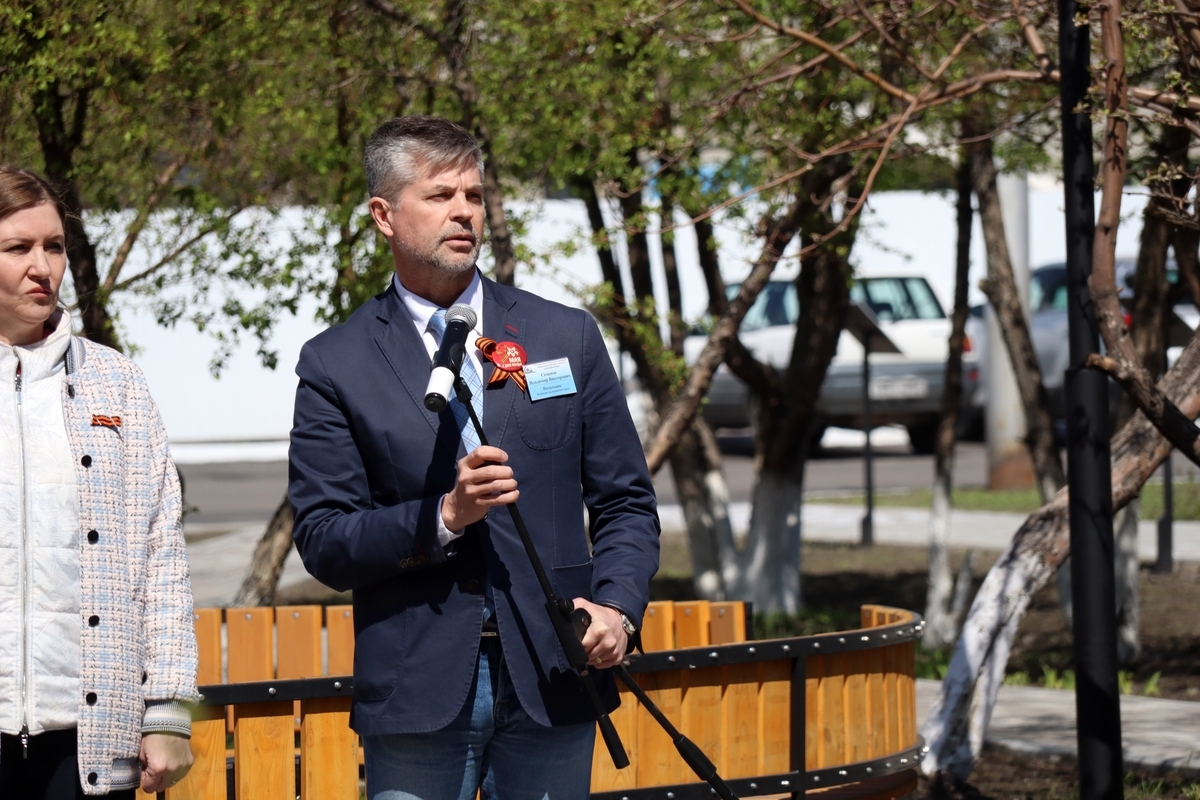 Замгубернатора Наталья Кирилова поздравила с наступающим Днём Победы пациентов и сотрудников областного госпиталя ветеранов войн