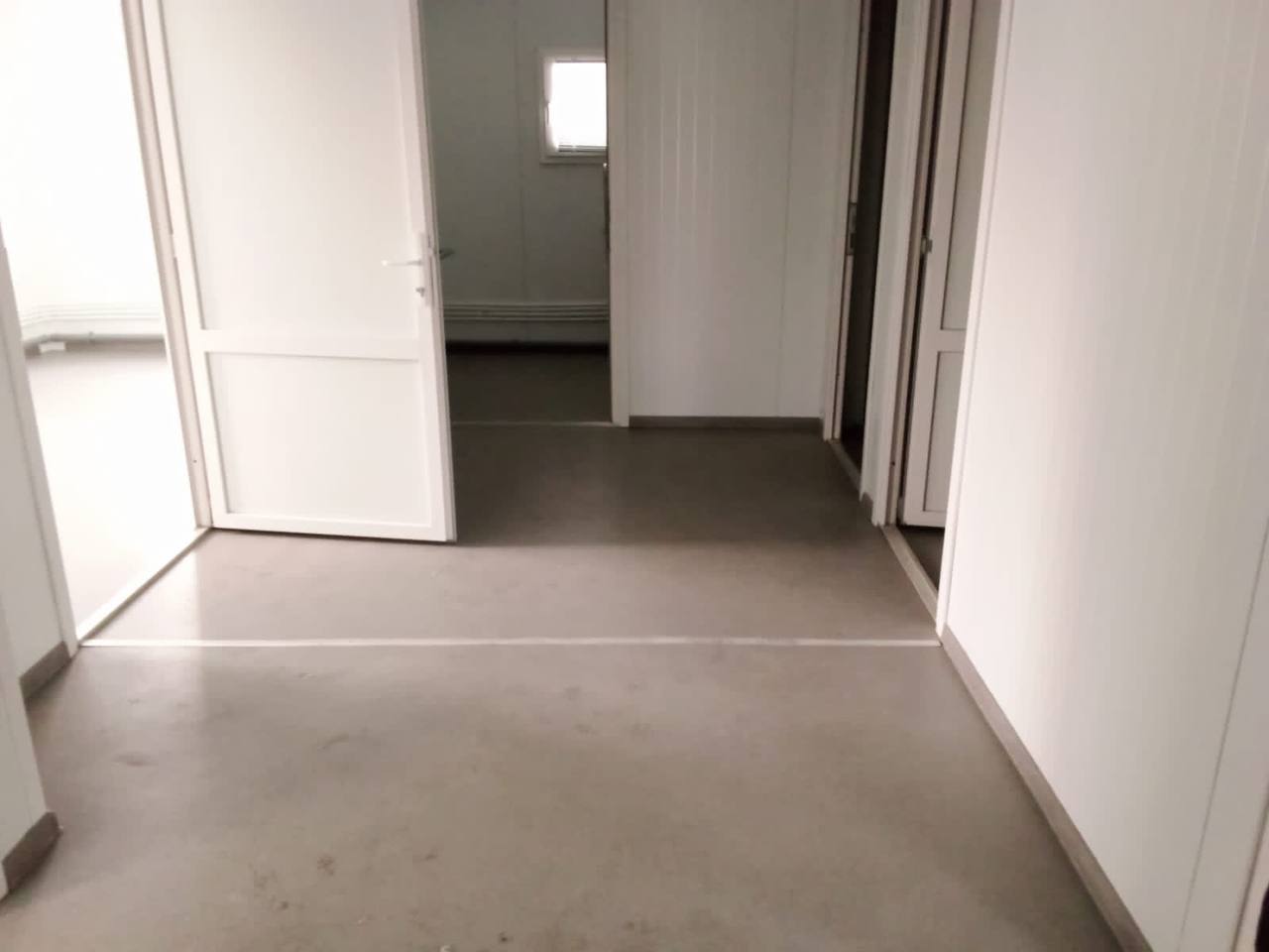 Завершена установка нового модульного здания врачебной амбулатории в селе Падеринское Кетовского муниципального округа