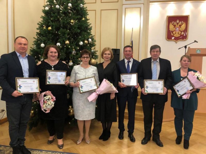 В Курганской области впервые вручены гранты губернатора лучшим специалистам и коллективам разных сфер