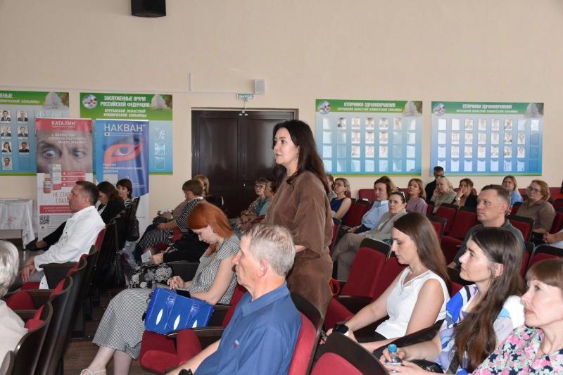 В Курганской областной  клинической больнице состоялся День специалиста для врачей-офтальмологов