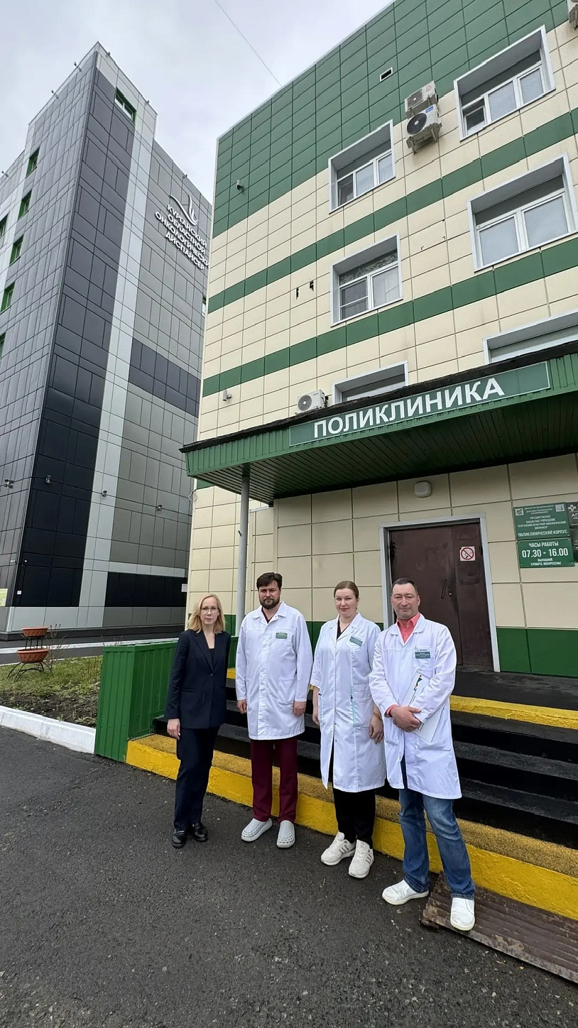 Врио директора Департамента здравоохранения Курганской области Екатерина Васильевна Ютяева посетила Курганский областной онкологический диспансер. ﻿